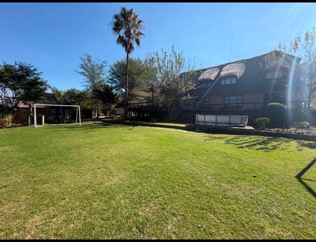 6 BEDROOM PROPERTY TO RENT IN HENNOPS RIVER
